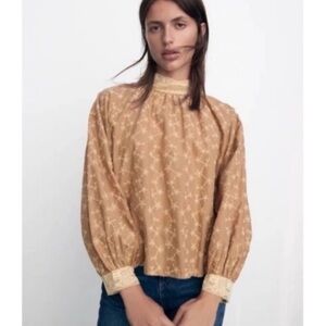 Zara Embroidered Lace Romantic Blouse Sz. S